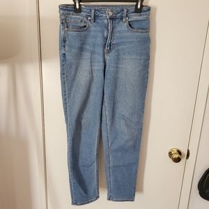 American Eagle Mom Jeans
